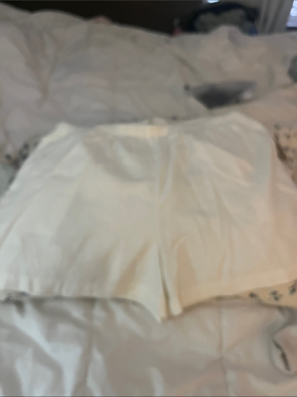 a new day Cream Elastic-Waist Casual Shorts